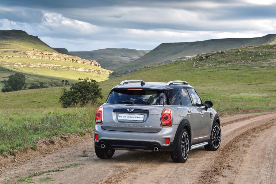  Mini Cooper S Countryman ALL4 2017 года  (ZA) (фото 19 из 40)